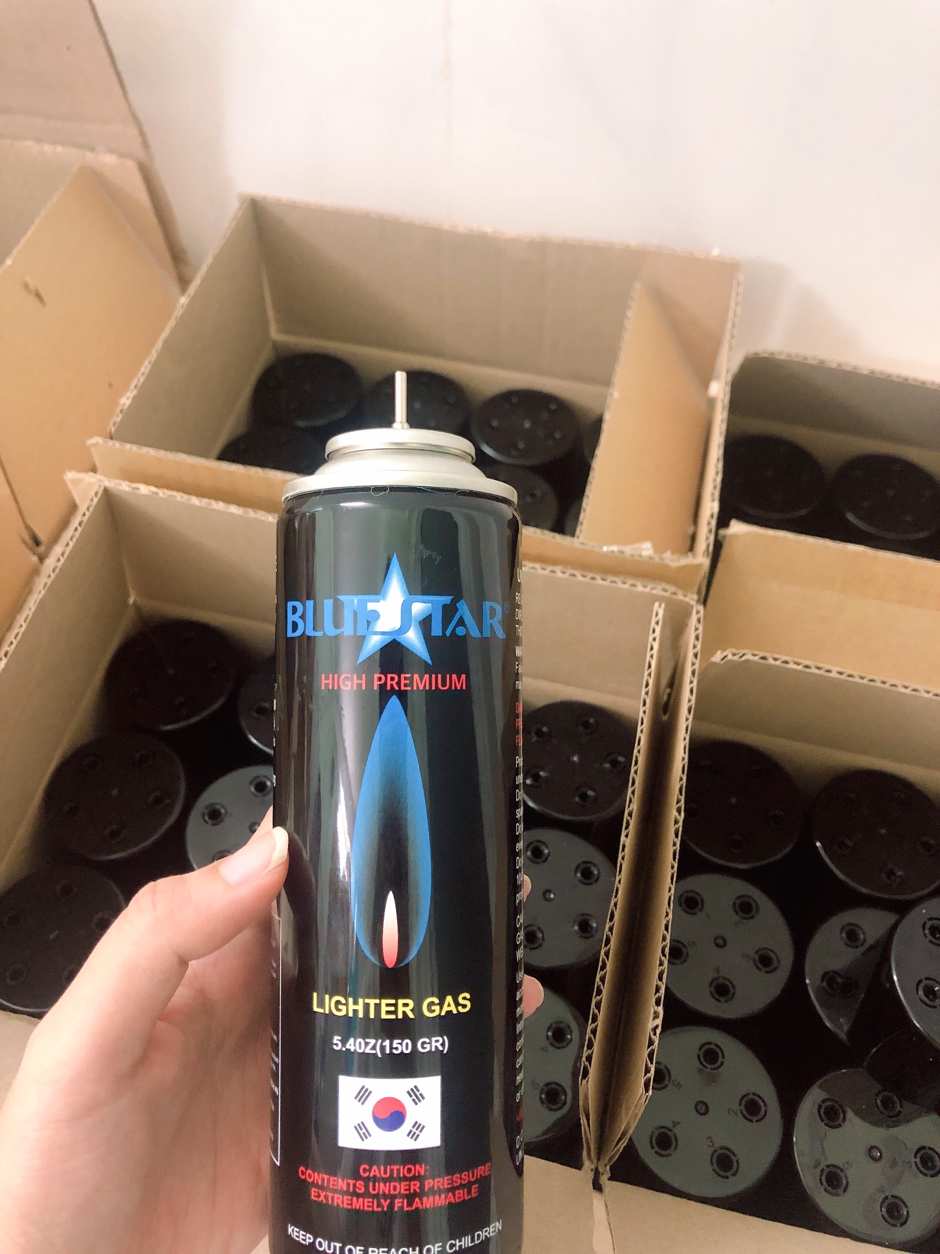 Gas bơm bật lửa hột quẹt Blustar Hàn Quốc 150g kèm 5 đầu bơm tiện lợi