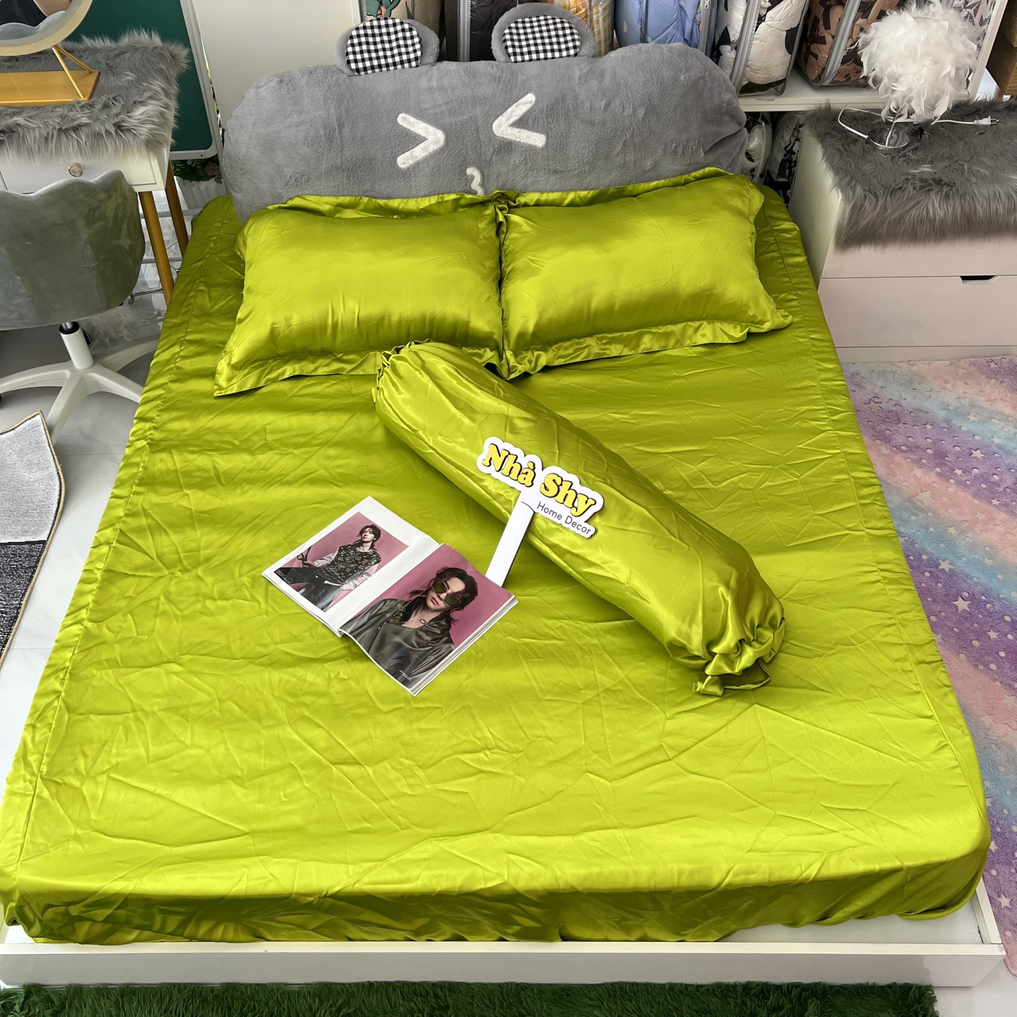 BỘ DRAP GIƯỜNG PHI LỤA CAO CẤP - SET GRA + 2 VỎ GỐI NẰM + 1 VỎ ÔM - 4 MÓN