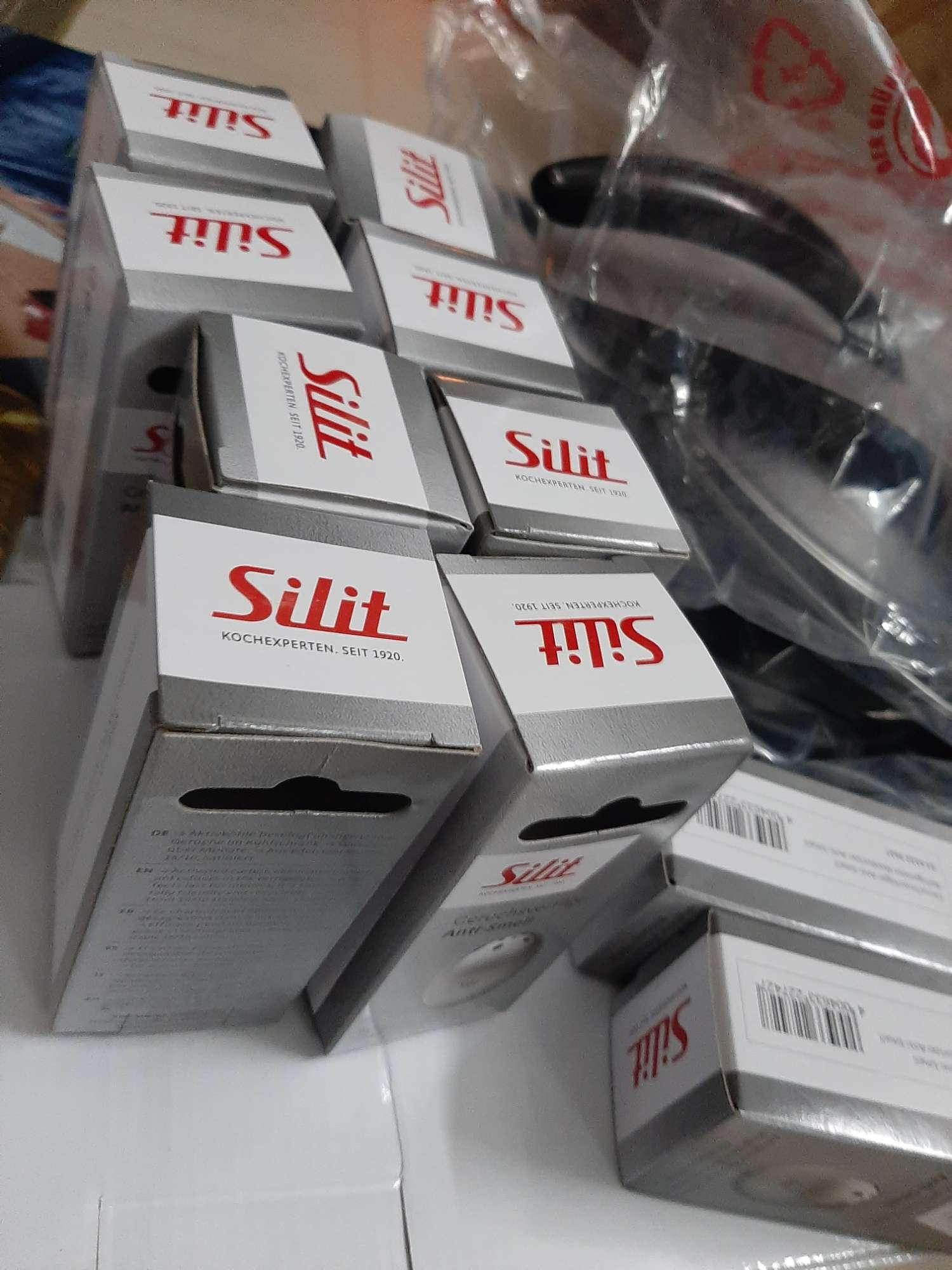 Trứng khử mùi tủ lạnh Silit