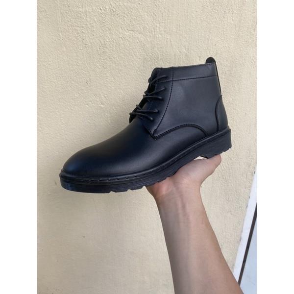 Bốt buộc dây cổ lửng giày đốc nam