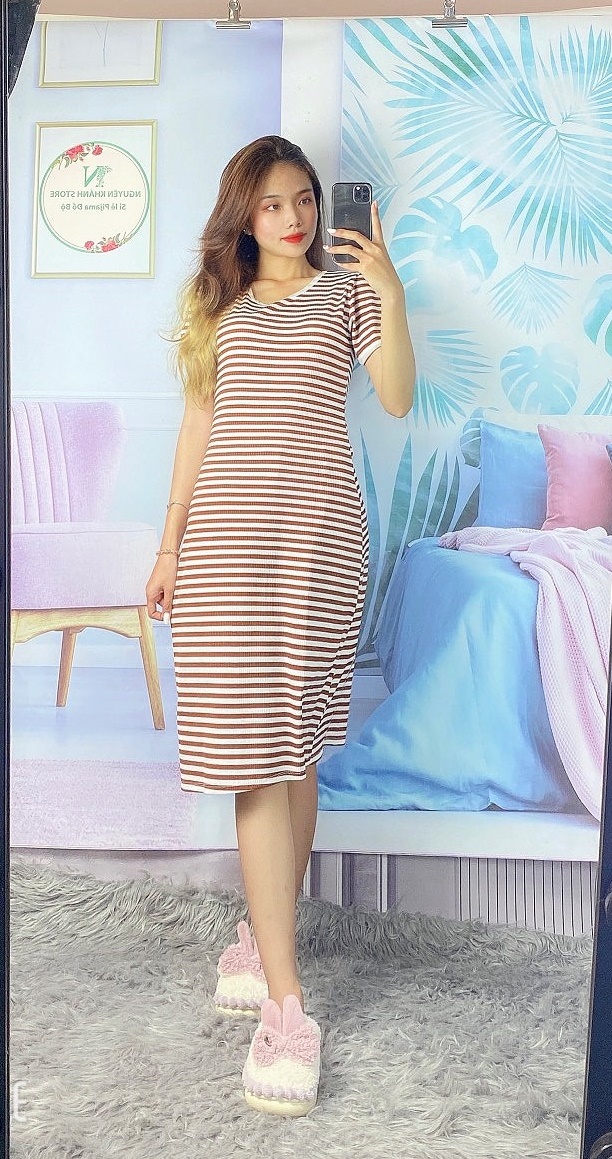 Đầm sọc vải thun xinh xắn mềm mát freesize dưới 57kg
