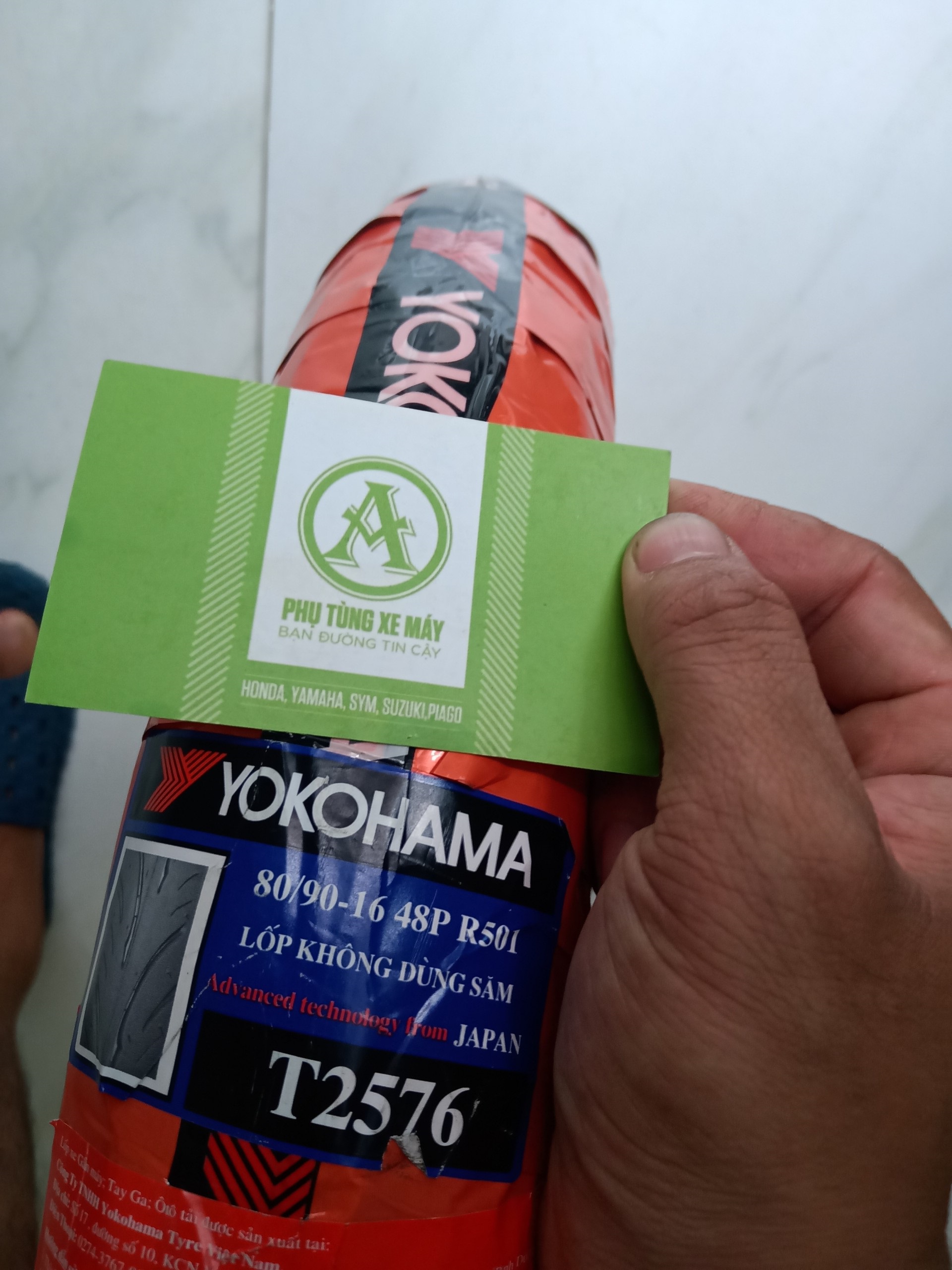Lốp xe máy YOKOHAMA 80/90-16 ( Bánh sau Nouvo )