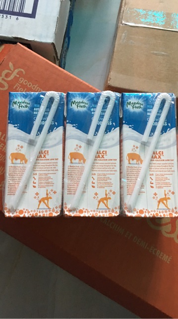 (28/09/2026) Sữa Meadow Fresh Max canxi thùng 24 hộp 200ml