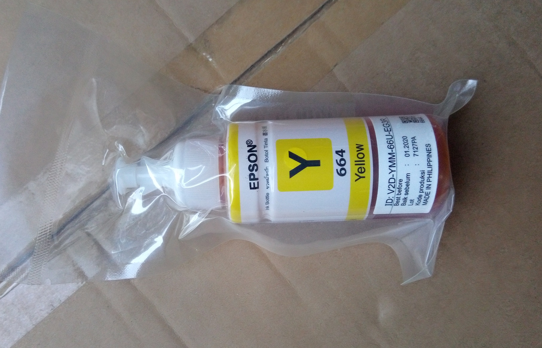 01 lọ mực màu 664 cho máy in phun màu epson l110,l120, l210,l220, l300,l310, l350