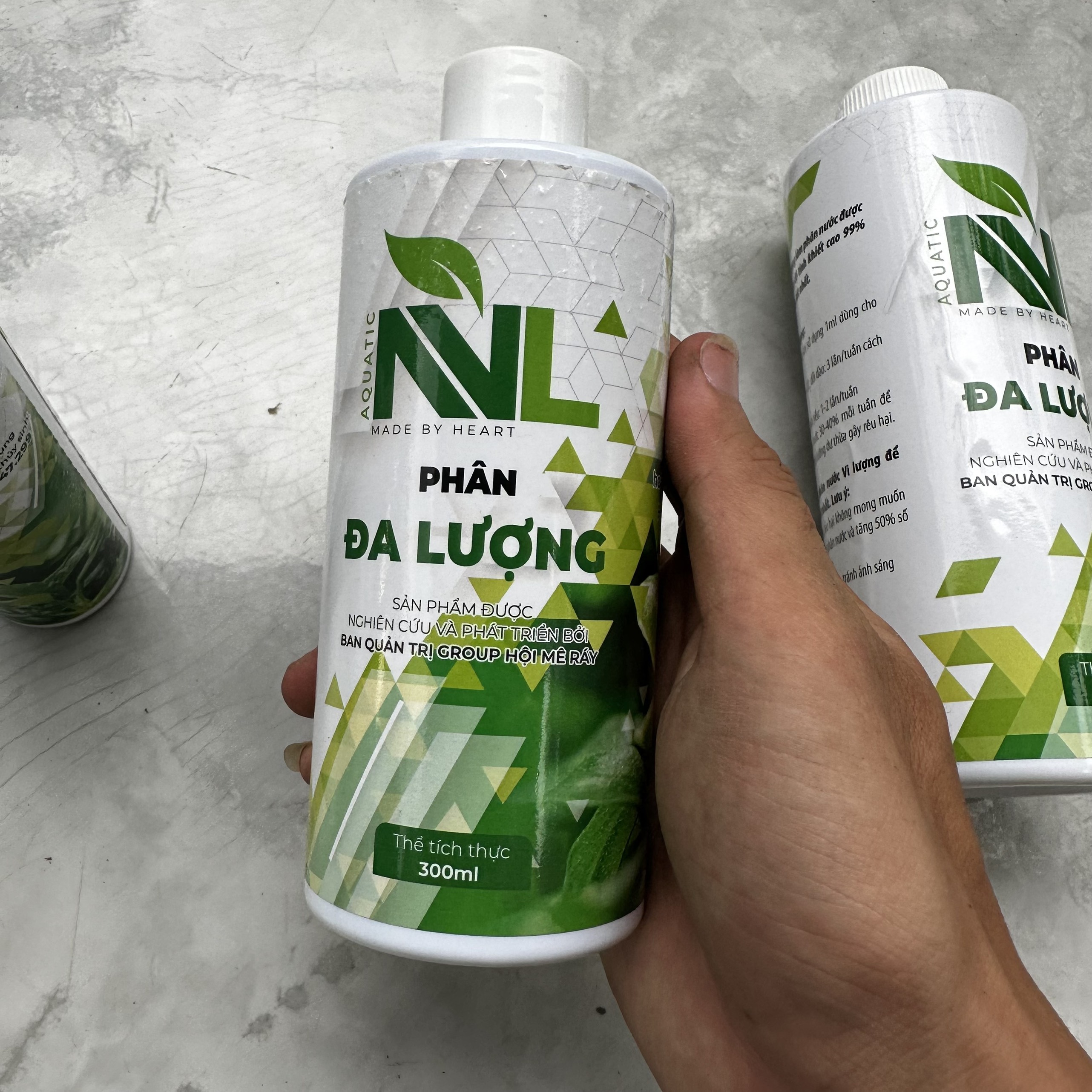 Phân nước đa lượng thủy sinh NVL