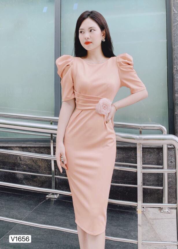 ĐẦM ÔM EO XẾP LI CÁCH ĐIỆU KÈM HOA