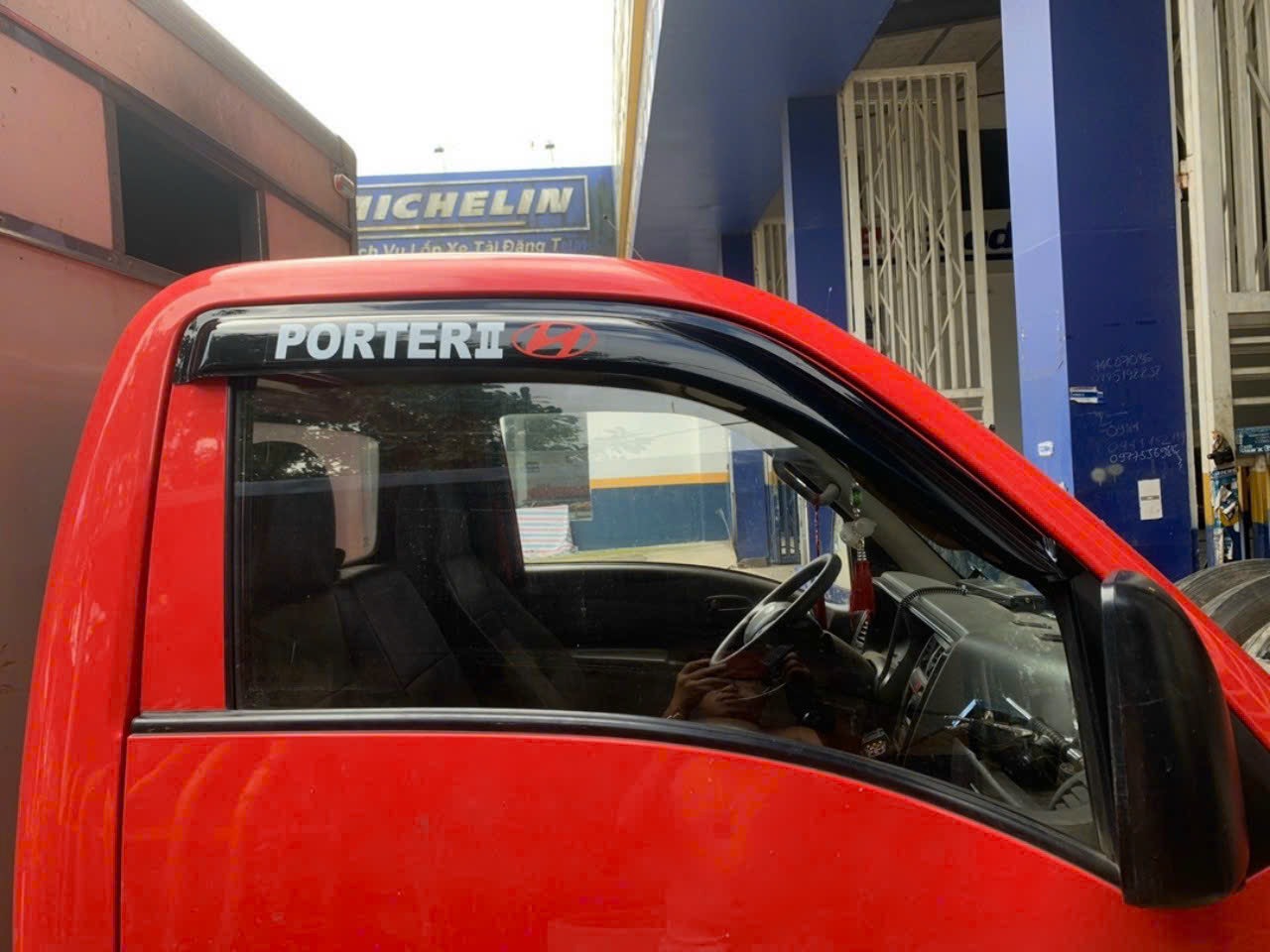 Vè che mưa xe tải hyundai porter ii, h150, h100