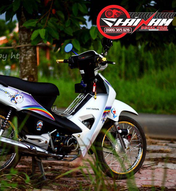 Tem Trùm Wave Alpha Trắng Tím Doraemon
