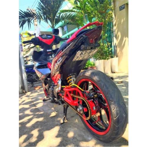 Pát biển số đút gầm xe Exciter150 và Winner150.