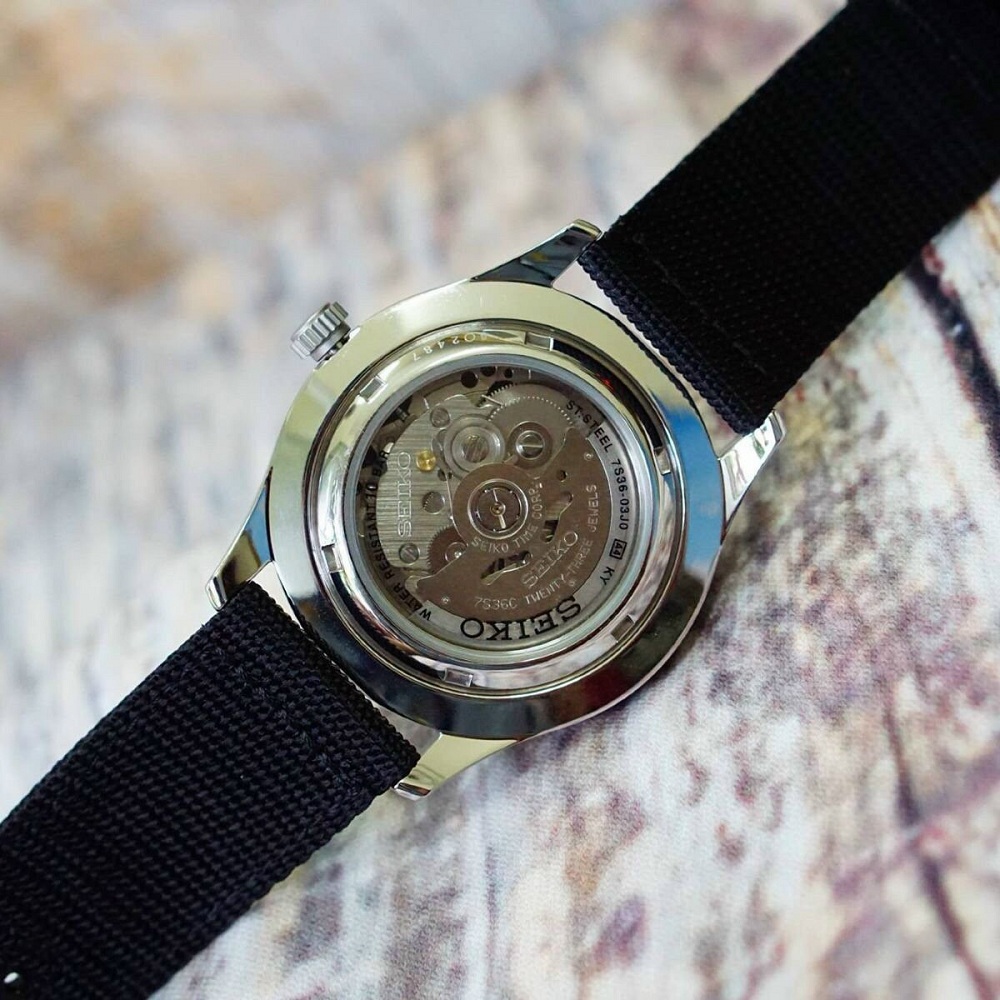 Đồng hồ nam SEIKO Automatic dây dù máy nhật