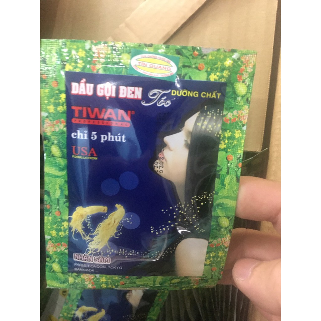 Hộp Dầu Gội là đen tóc tiwan