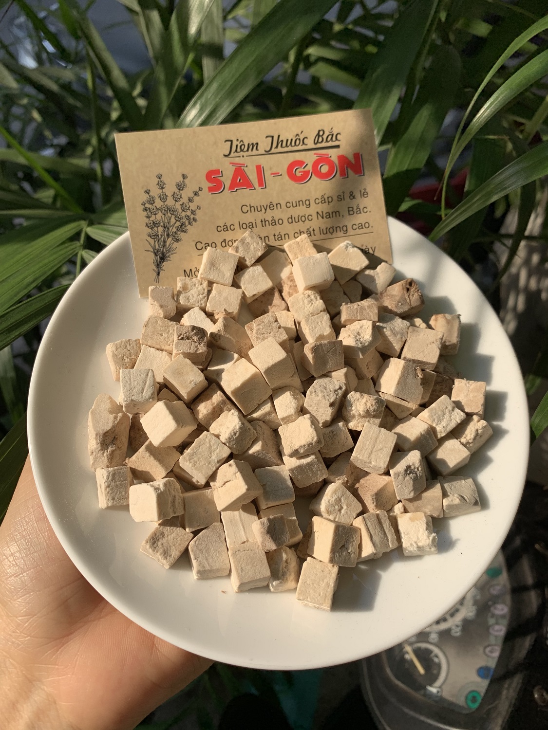 [HCM]Bạch Linh Viên 100g - Bạch Phục Linh Viên (Hàng Cao cấp, thơm, ngon)