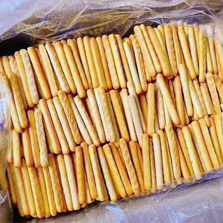 1kg banh quy đũa bơ sữa