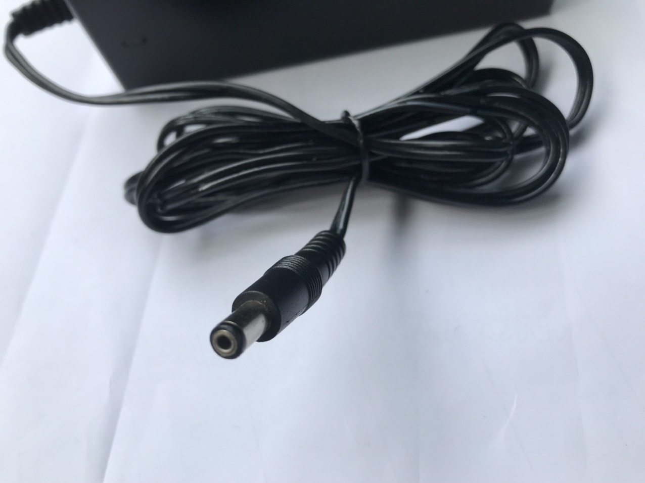 Adapter nguồn 12V 5A xịn giá rẻ.