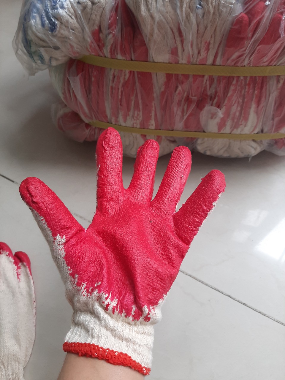 Bao tay len nhúng nhựa 1 mặt 40g-3 đôi