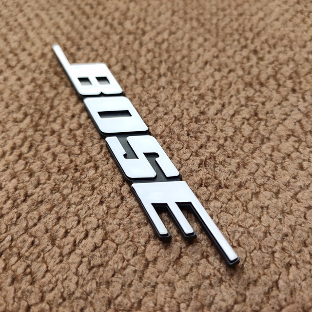 Tem loa Bose 502 nhựa cứng dán thùng loa ( giá 1 đôi )