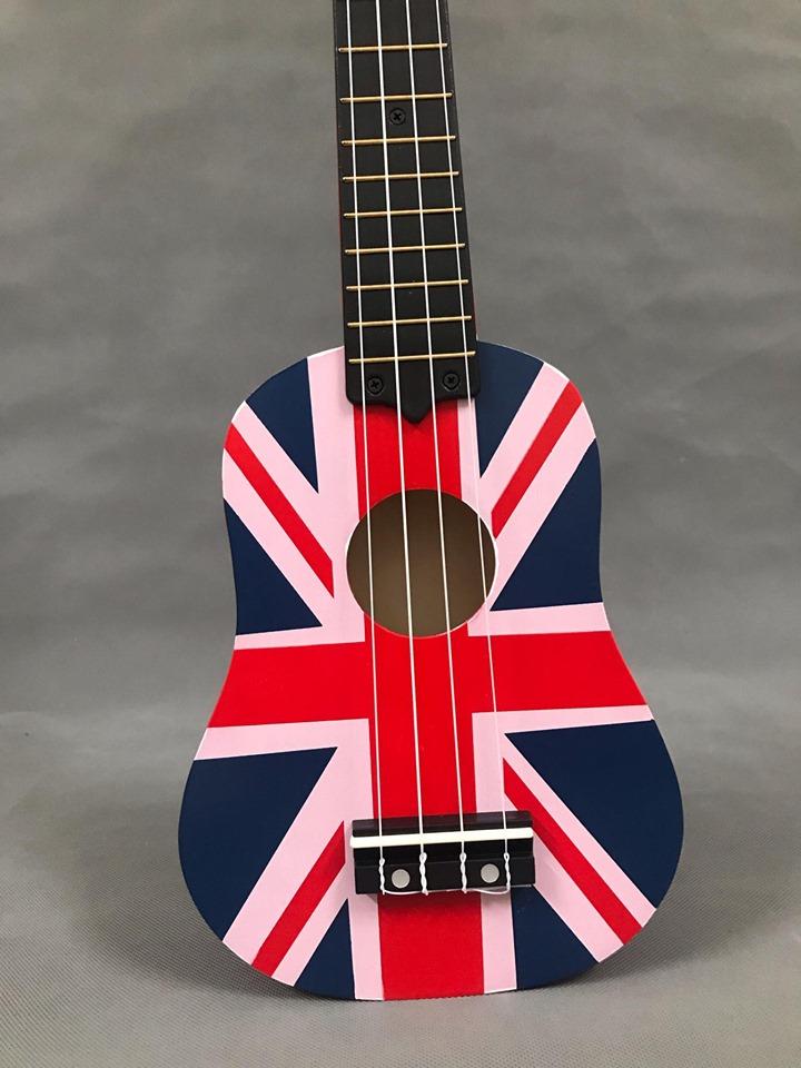 ĐÀN UKULELE SOPRANO 21INCH HÌNH CỜ