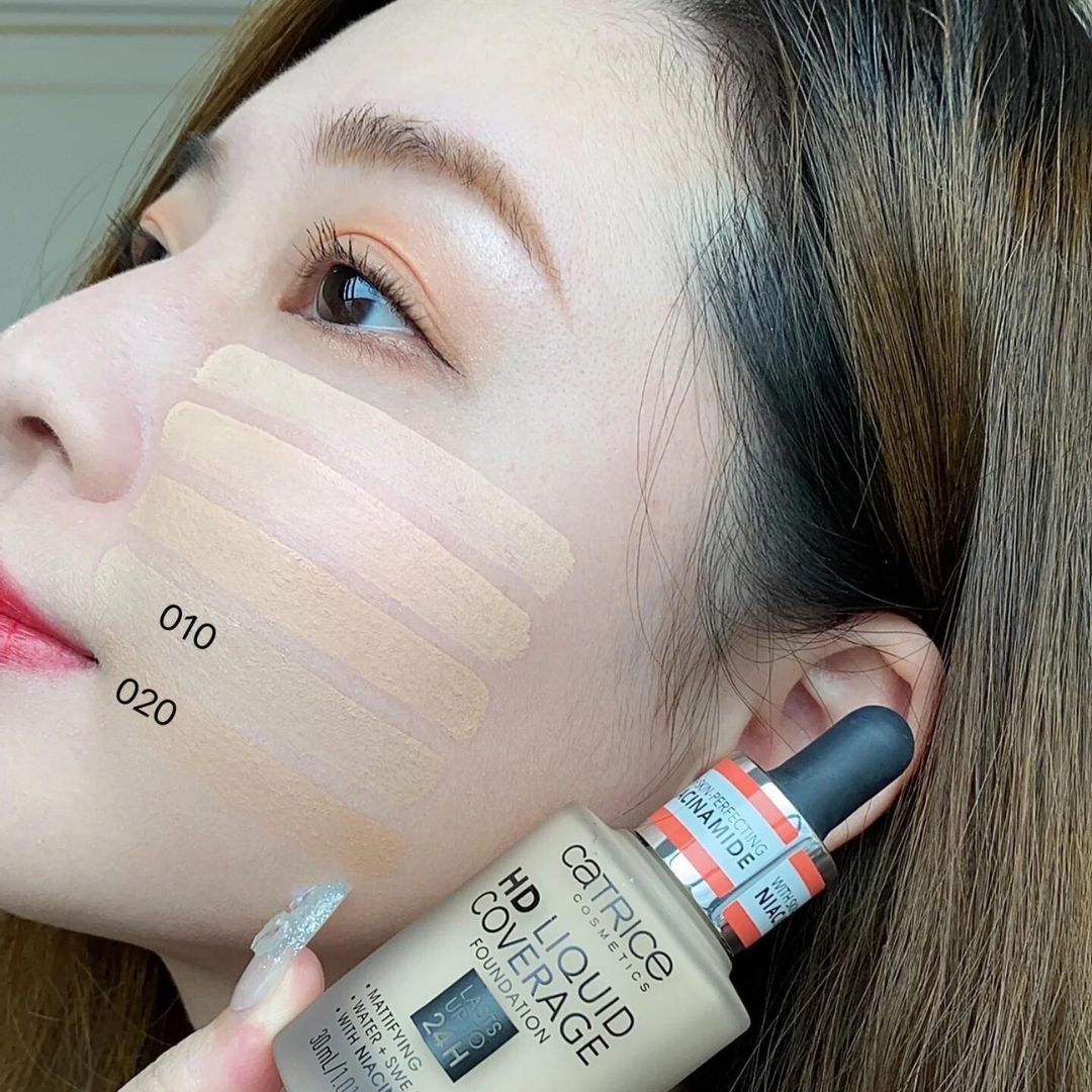 Kem nền Catrice HD Liquid Coverage Foundation 30ml