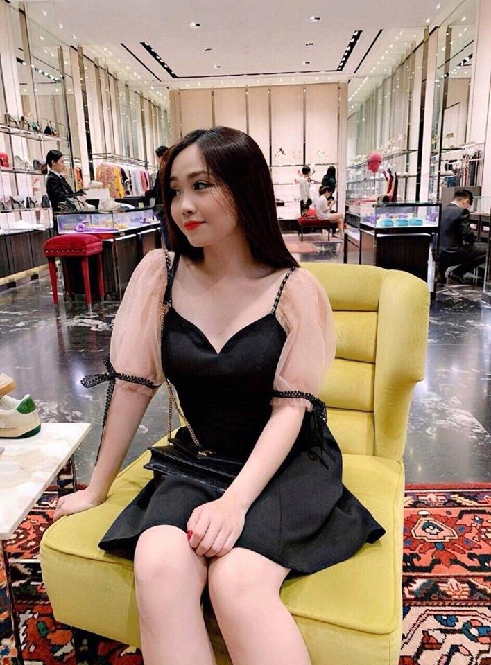 Đầm Xòe Tay Lưới Cúp Ngực