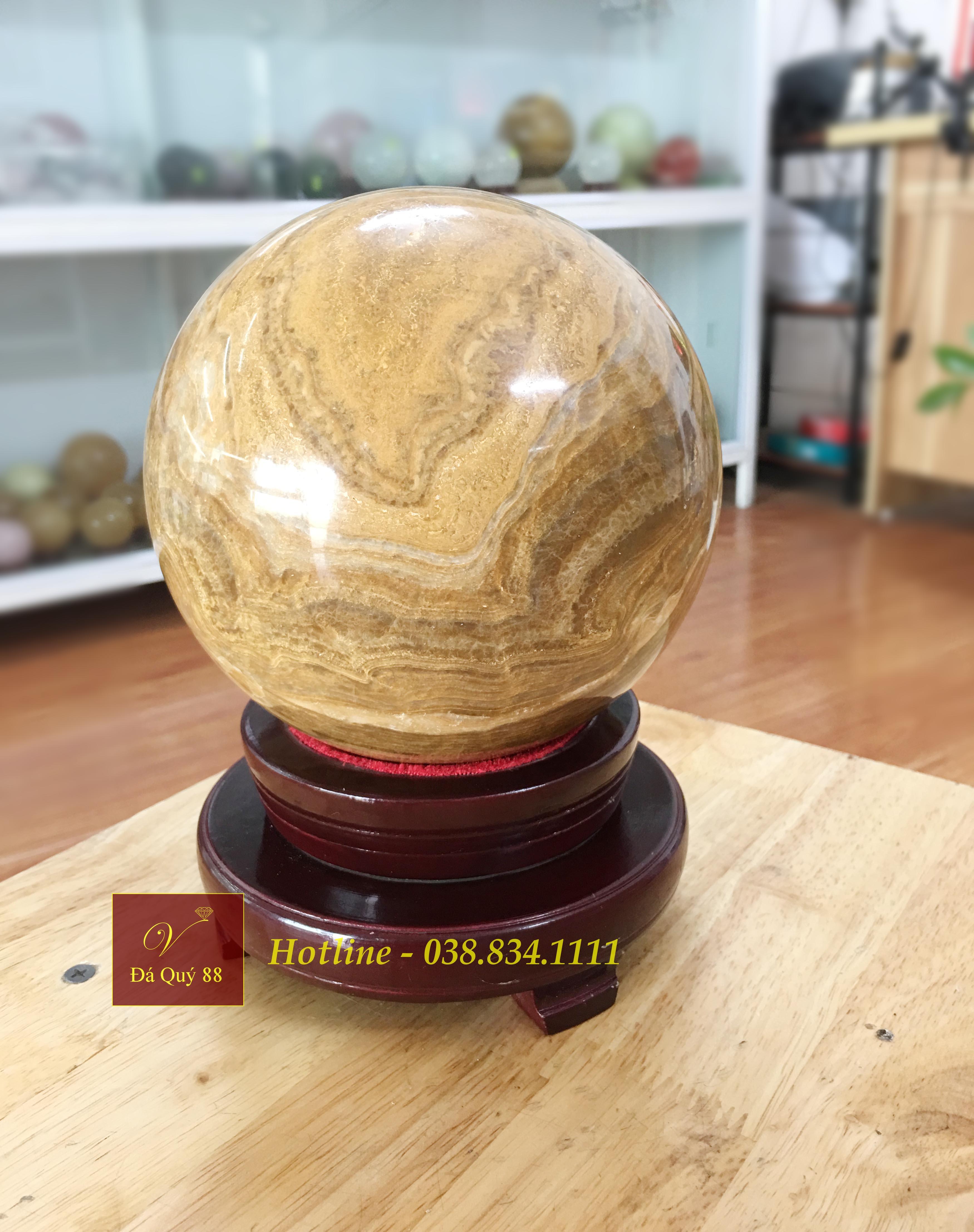 Quả Cầu Phong Thủy Đá Vân Gỗ Tự Nhiên Yên Bái Nâu Đất Đường Kính 15cm, Hợp Mệnh Kim, Thổ