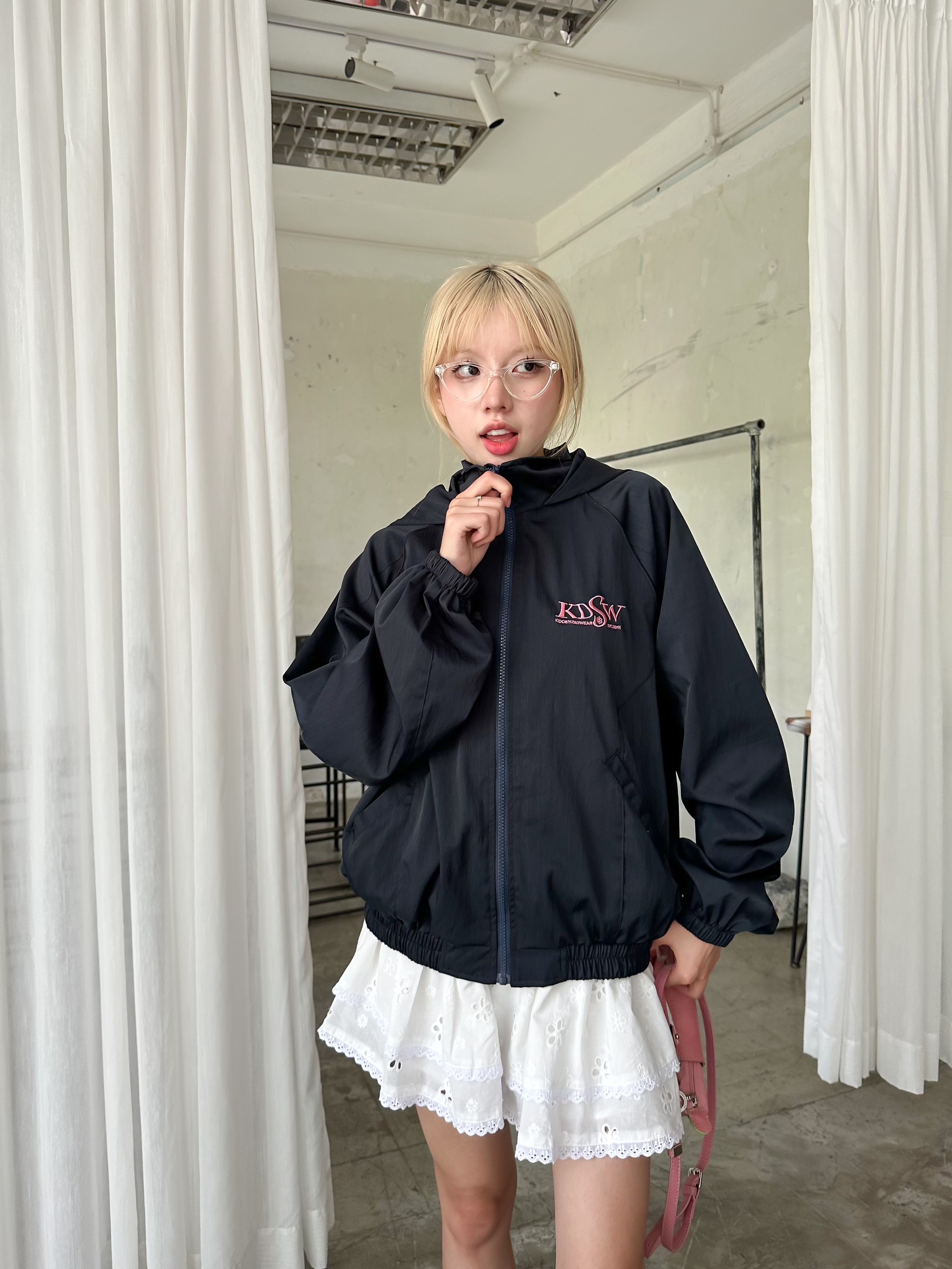 KIDO - Áo khoác dù nhăn có nón JILL JACKET