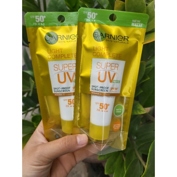 [FREESHIP MAX] (15ml) - Kem chống nắng kiềm dầu Garnier Light Complete Super UV Matte [xuzshop]