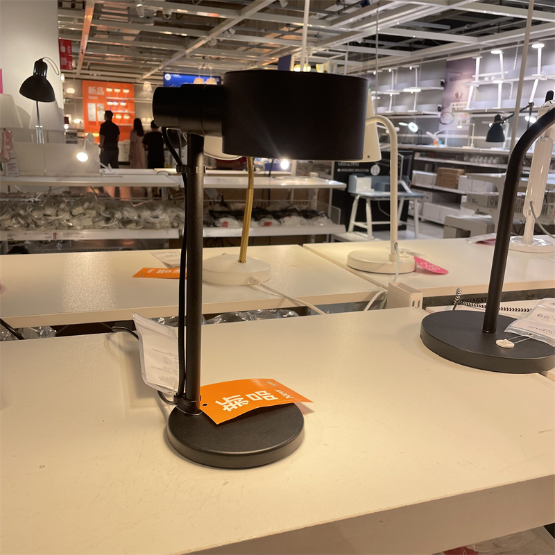 Đèn bàn làm việc đọc sách Lovmanad IKEA