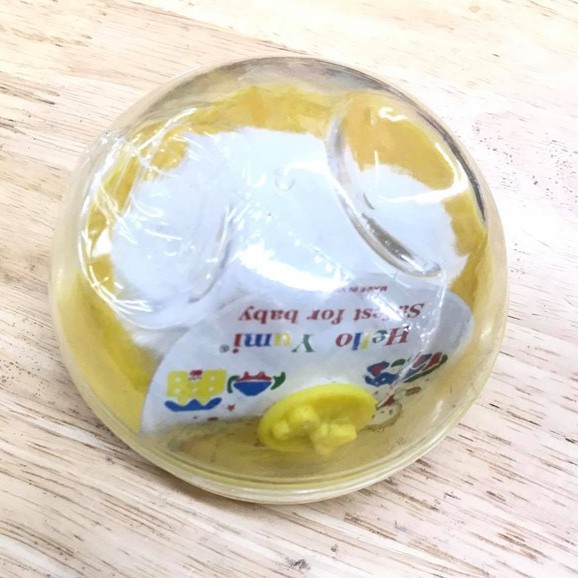 Hộp đựng kèm bông chậm phấn rơm, Hộp đựng phấn em bé