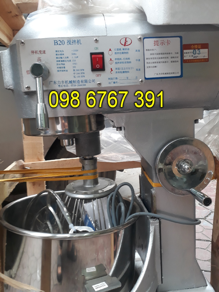 Máy đánh bột công nghiệp nhào trộn bột bánh công nghiệp 20L