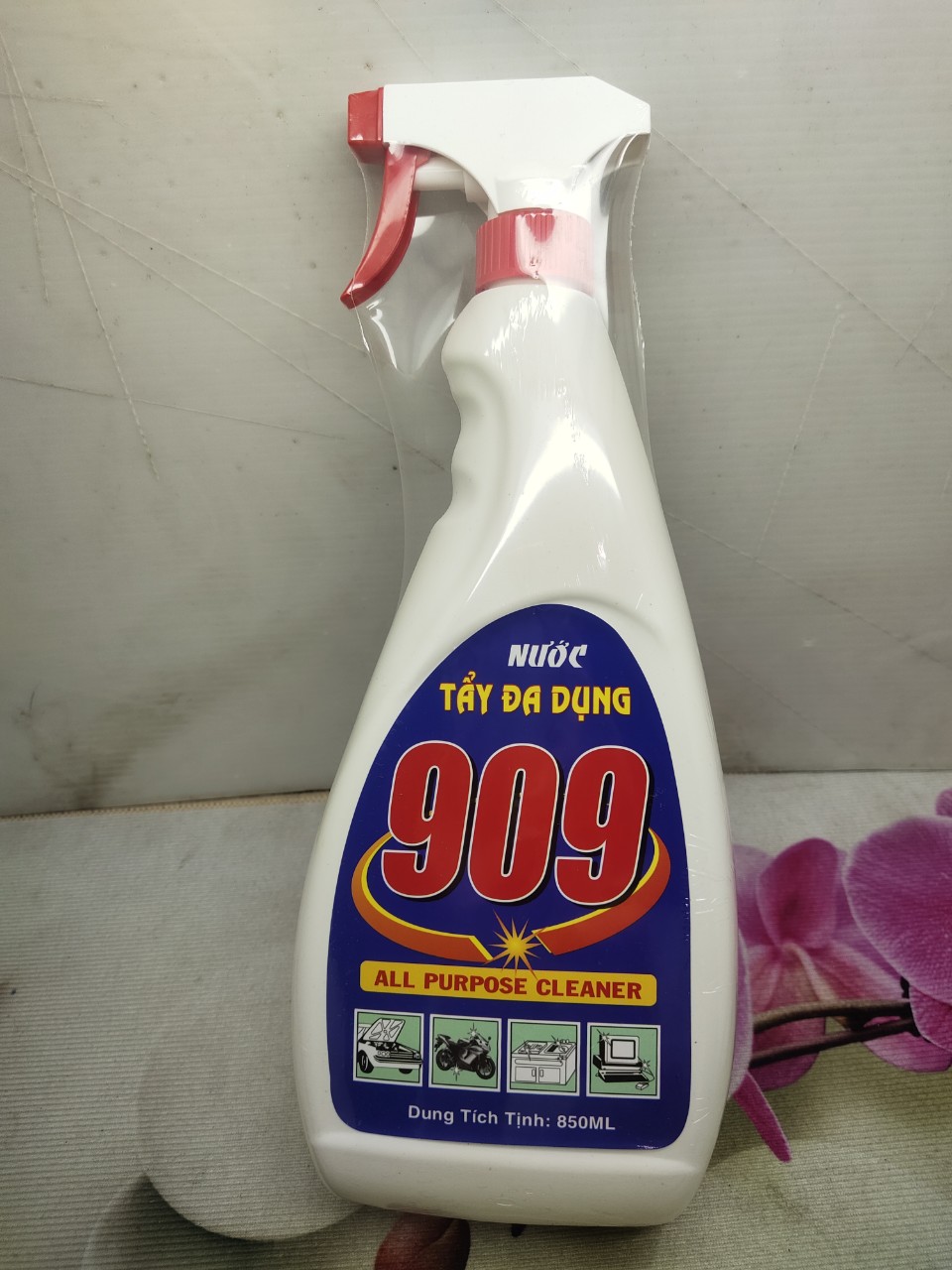 chai tẩy đa năng 909 tẩy bẩn cực mạnh