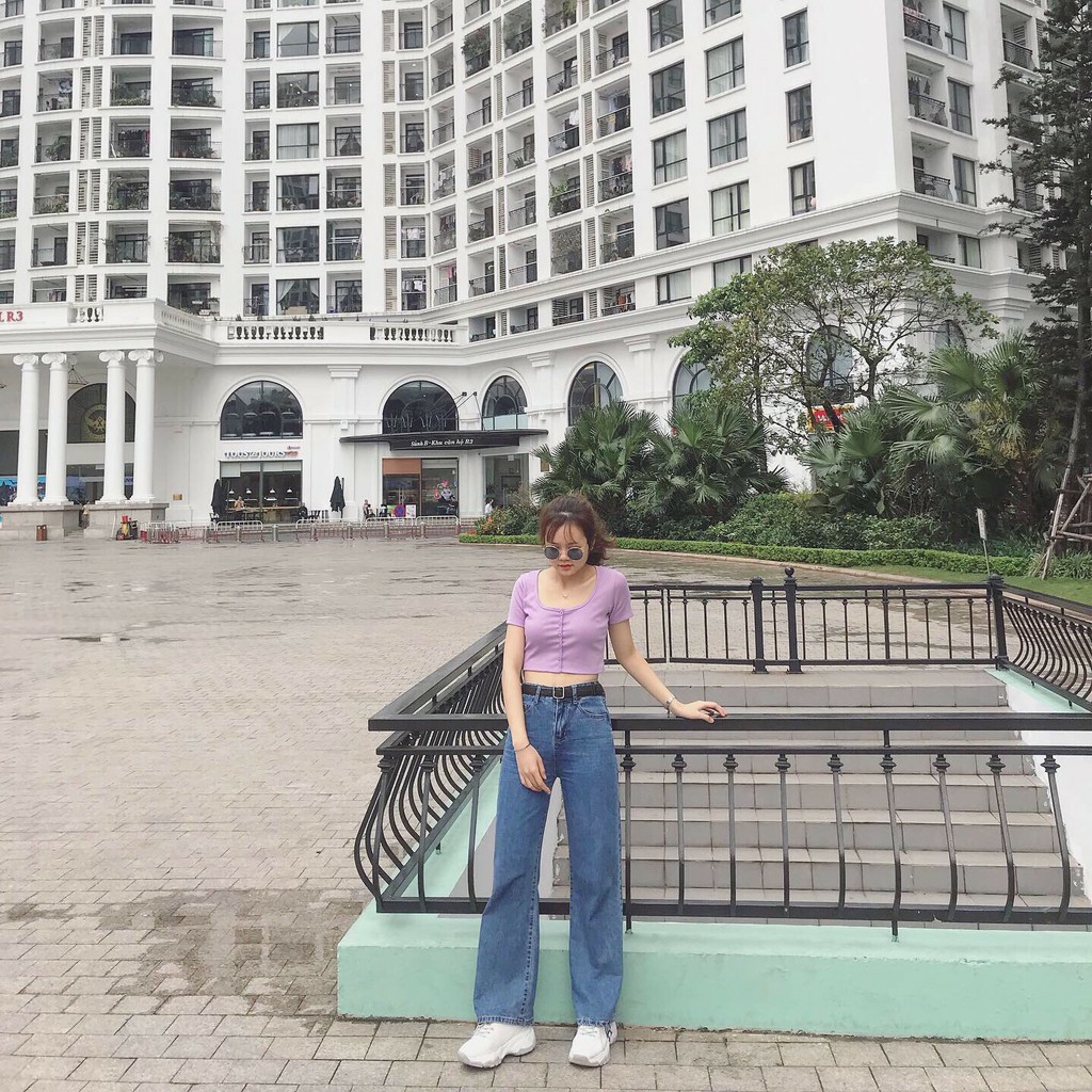 Áo croptop Nút Thật - Cúc Thật