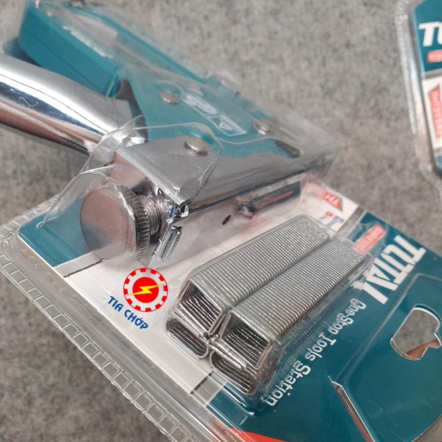 Kềm bấm ghim 3 trong 1 THT31143