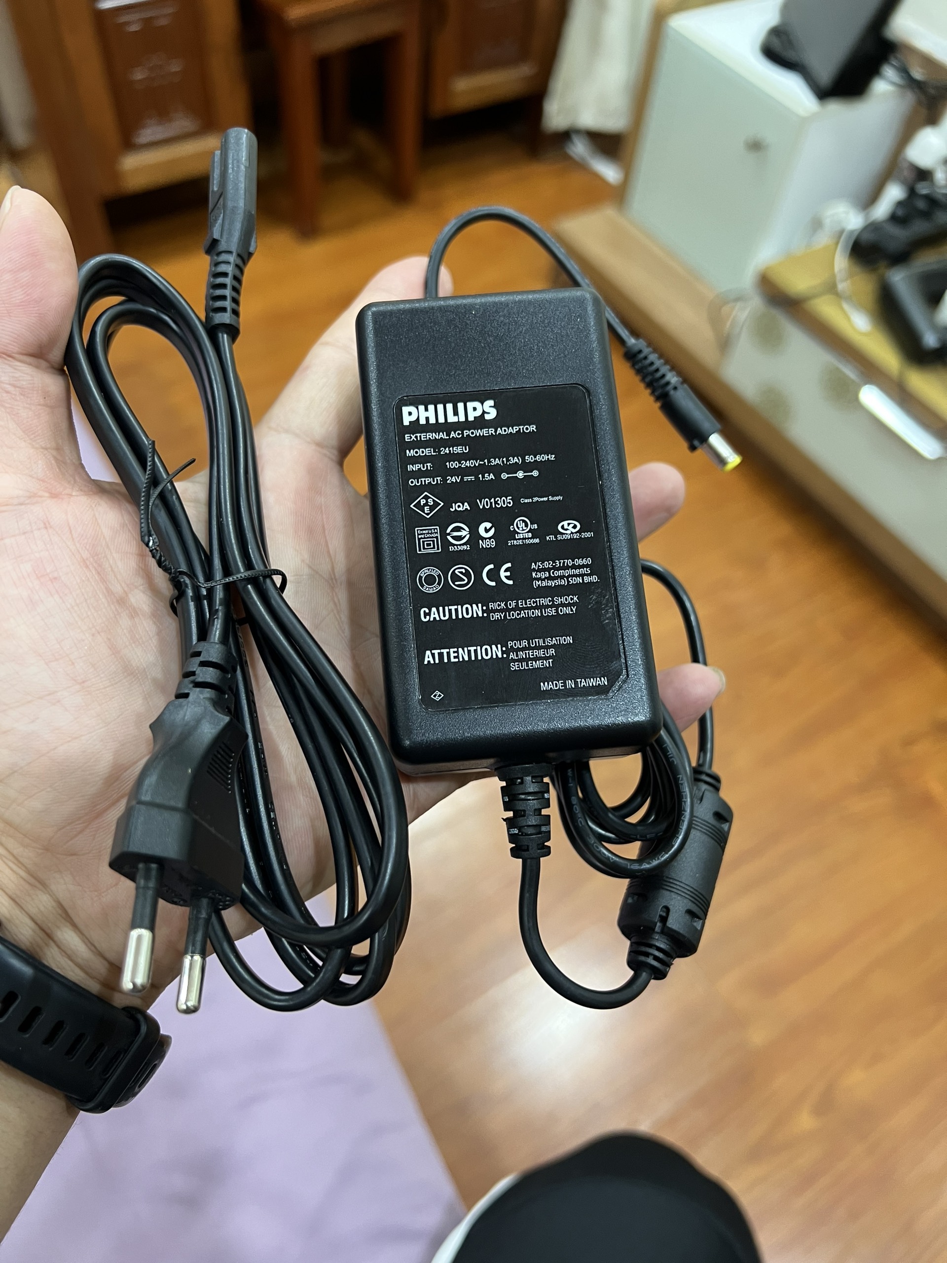 bộ nguồn 24v 1.5a loại tốt