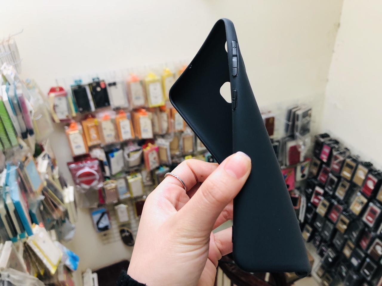 Ốp lưng Samsung Galaxy A30 silicon dẻo đen cao cấp