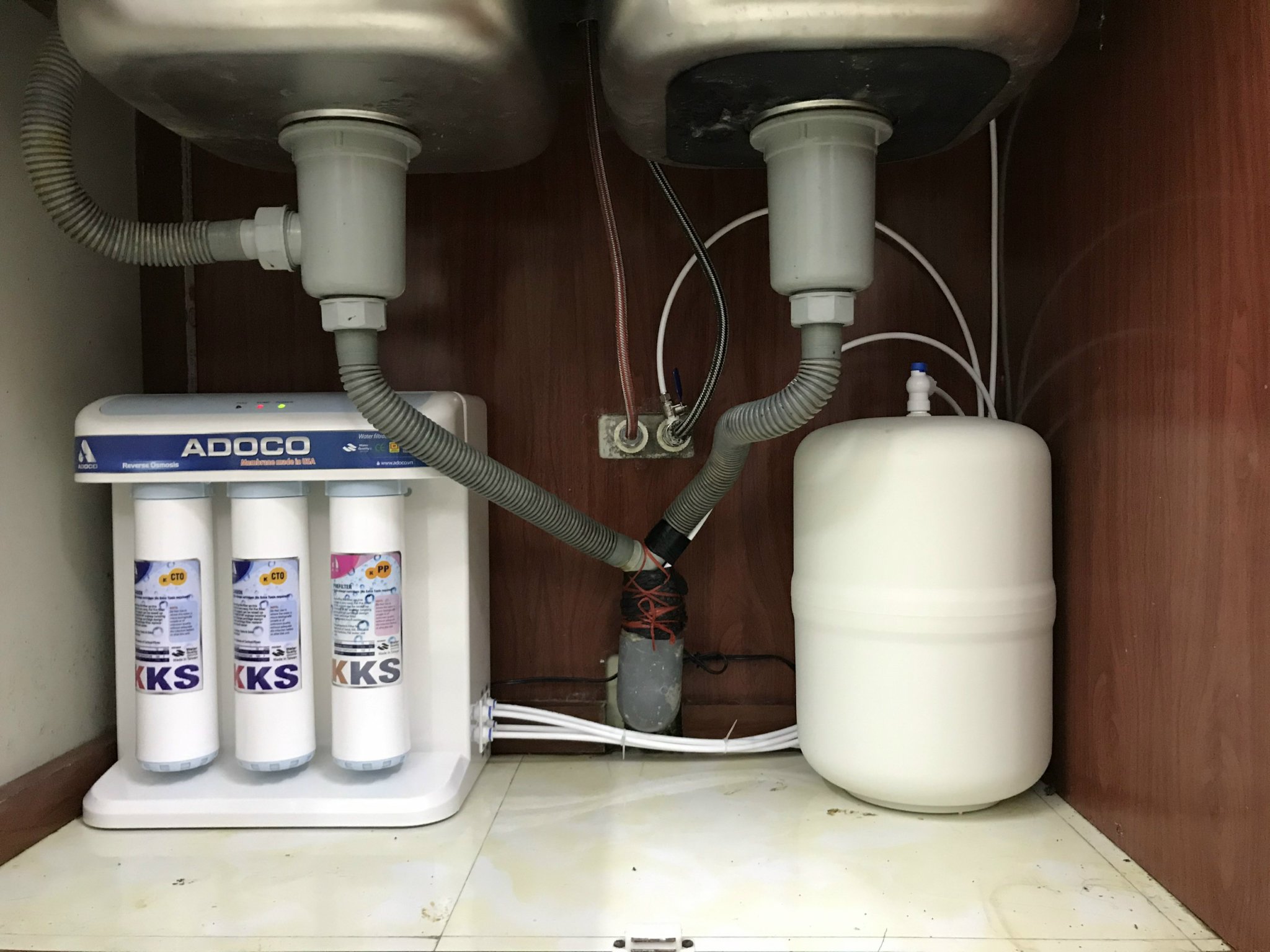 Máy lọc nước Adoco ADC 102