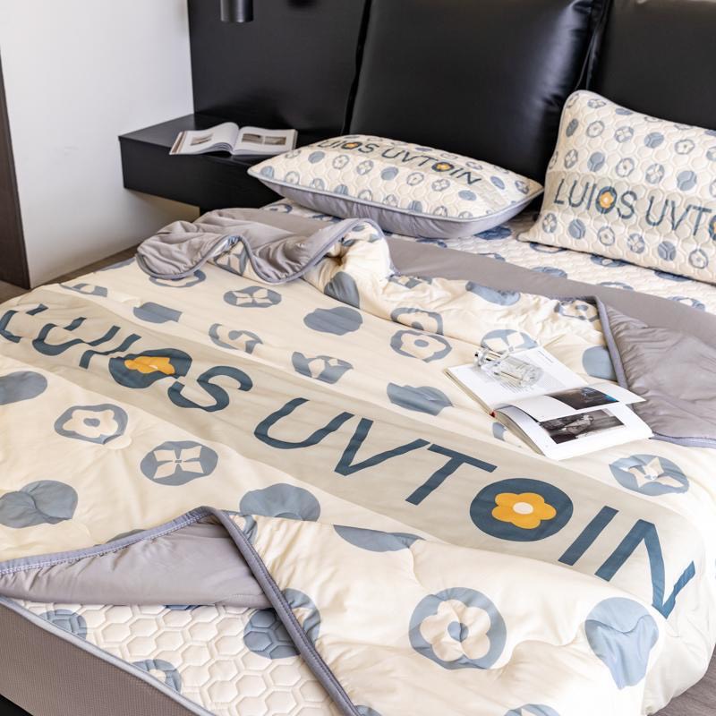 Set quilt silk quilt summer chingtue attractive price