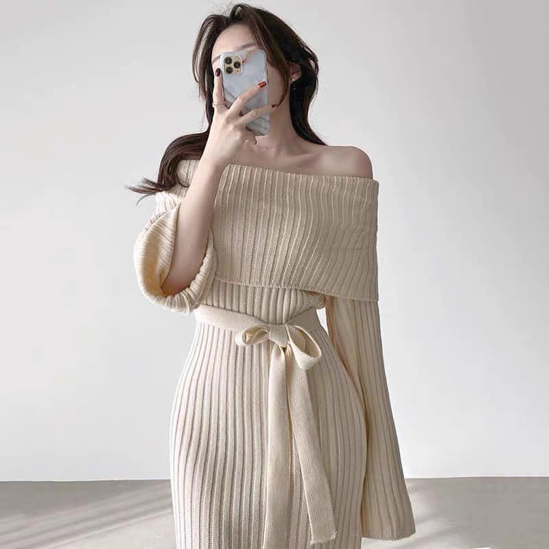 VÁY LEN TRỄ VAI BODY