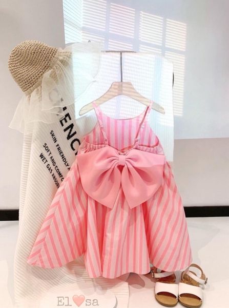 Váy 2 dây kẻ caro nơ ngực , màu hồng... - Huyền Bé Boutique | Facebook