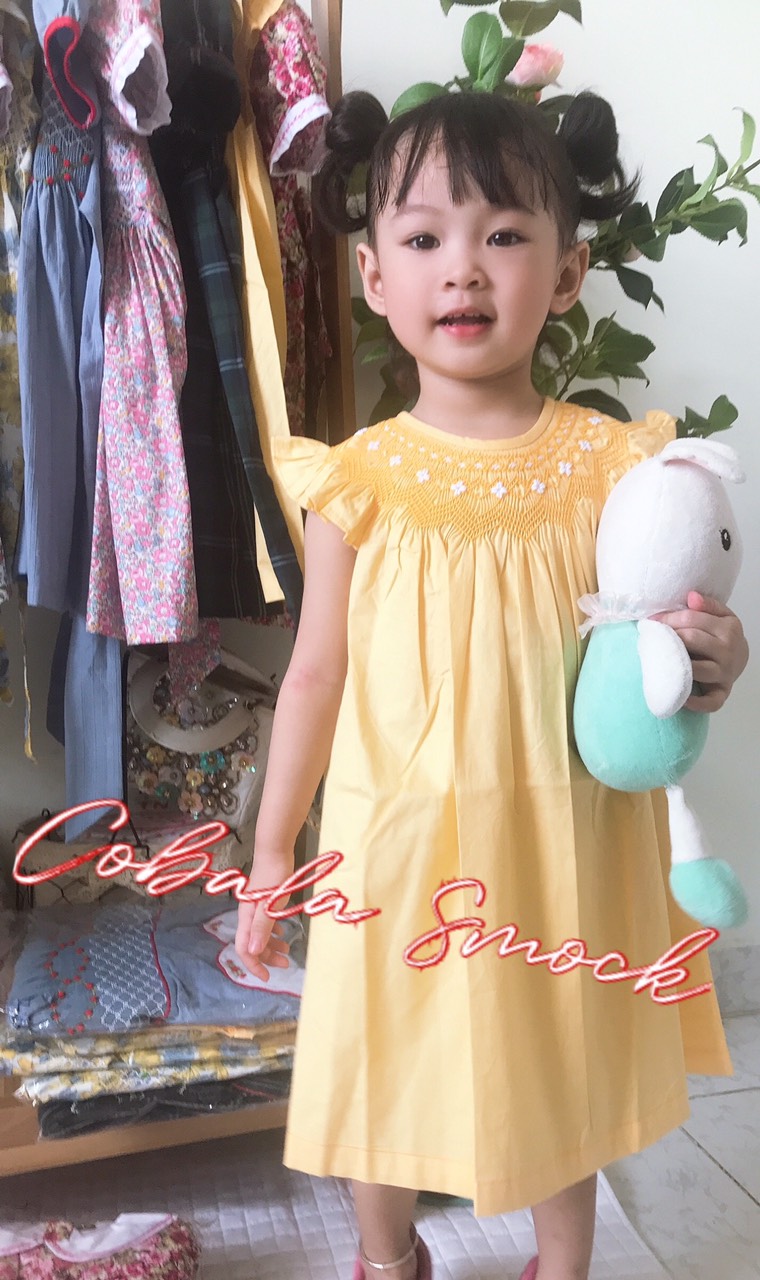 ĐẦM SMOCK CÚC VÀNG CỔ CÁNH TIÊN.