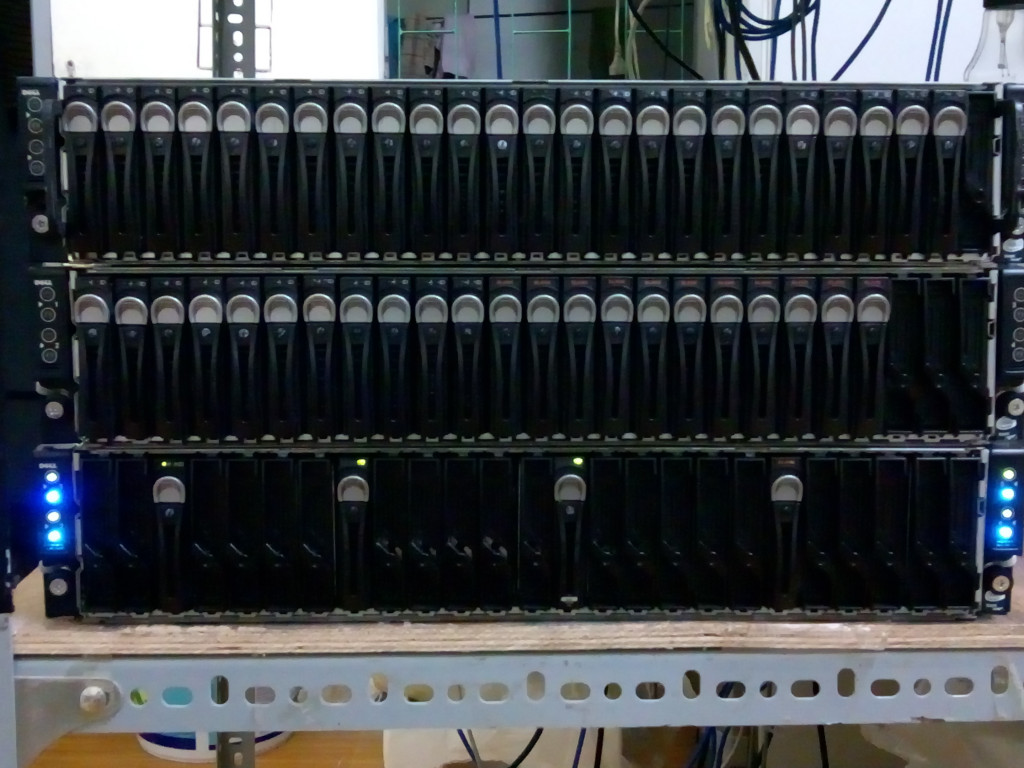 Tray ổ cứng 2.5" Dell C6100/C6220 server