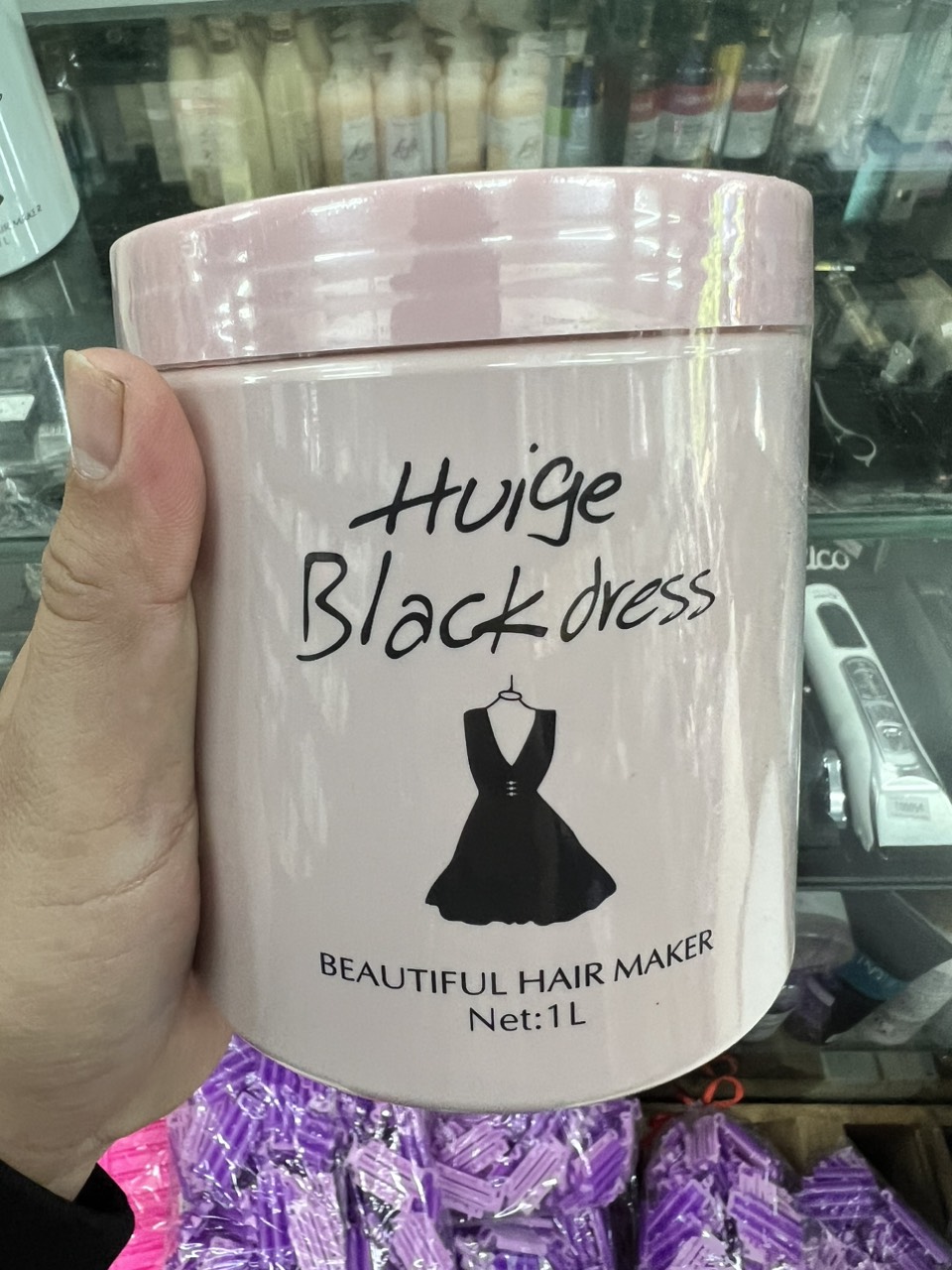 Hấp Siêu Mềm Mượt Huiger Black Dress 1000ml