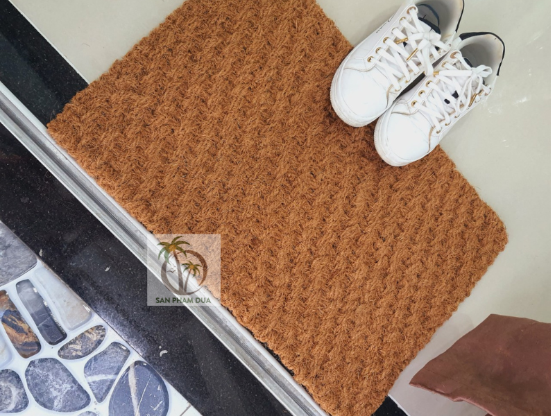 Thảm chùi chân đan bằng xơ dừa 40 x 60cm