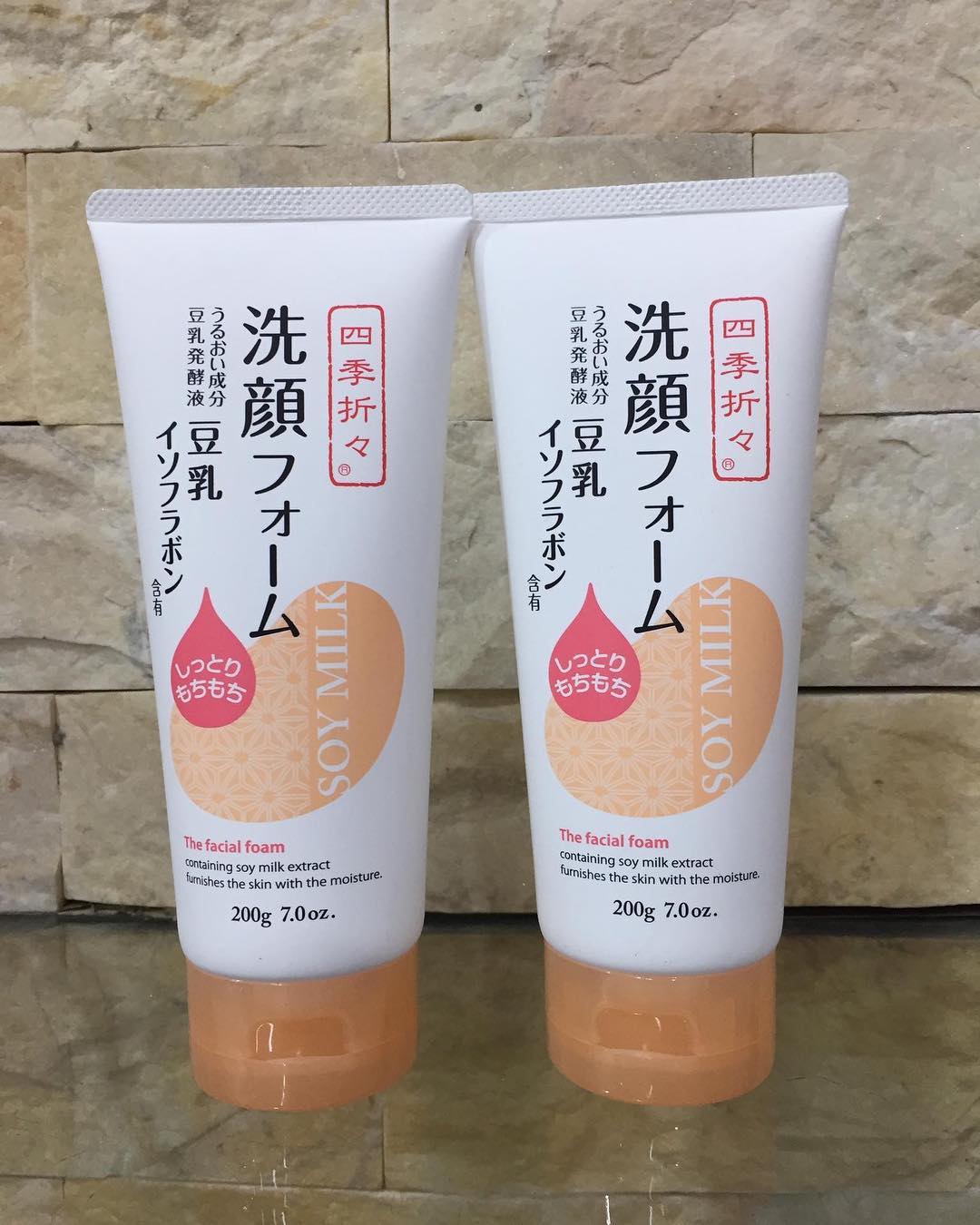 SỮA RỬA MẶT ĐẬU NÀNH SOY MILK 200G