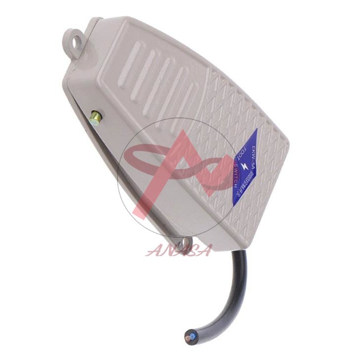 Công Tắc Bàn Đạp Chân EKW 220VAC 5A