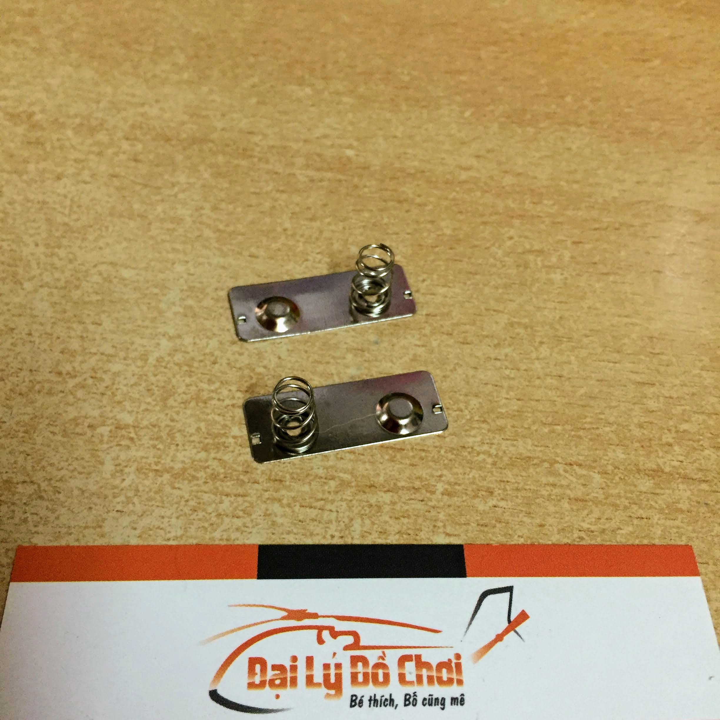Cặp đế lò xo pin ngược chiều nhau kích thước 29mm x 11mm