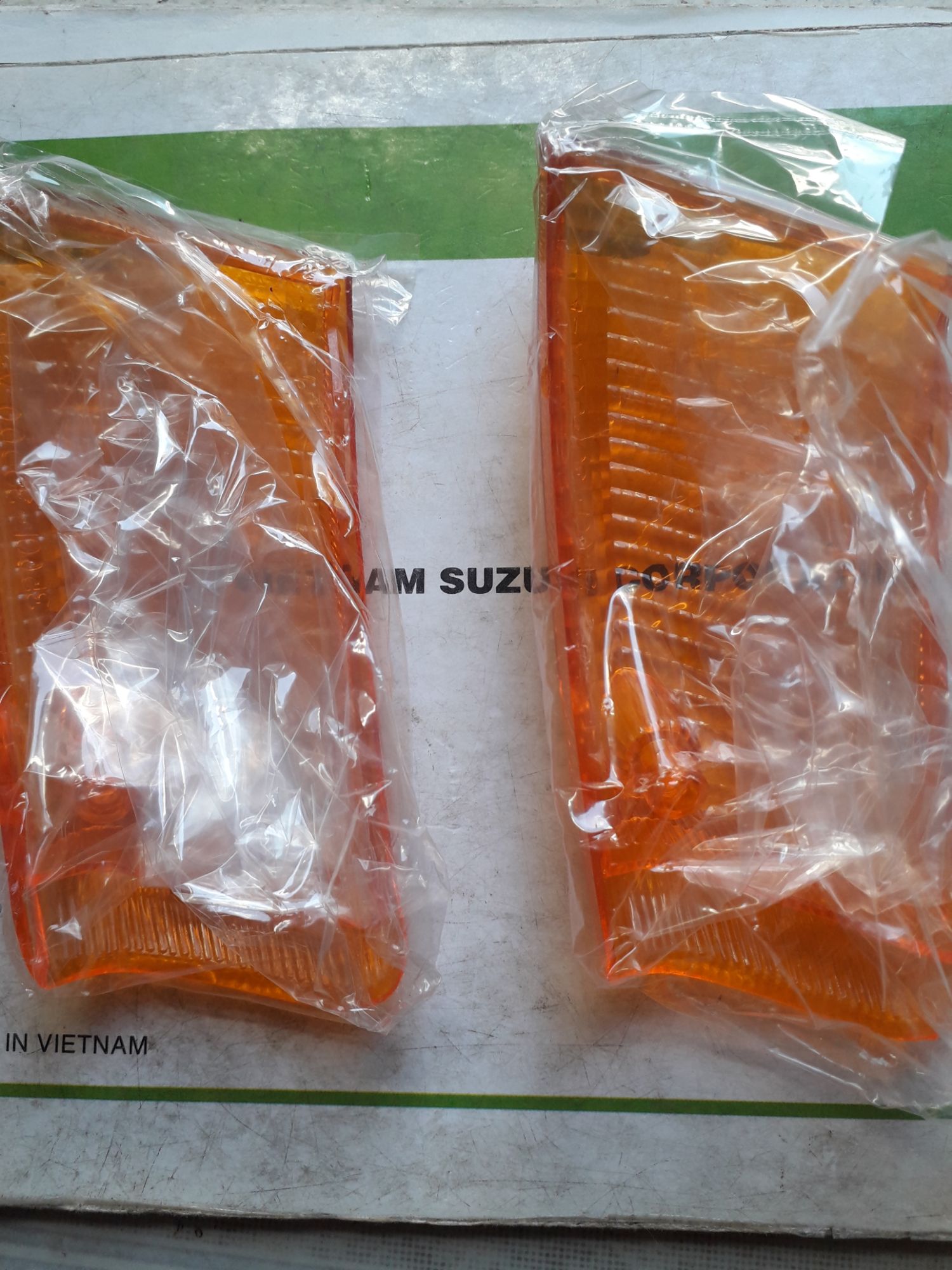 Cặp kính xinhan viva 110