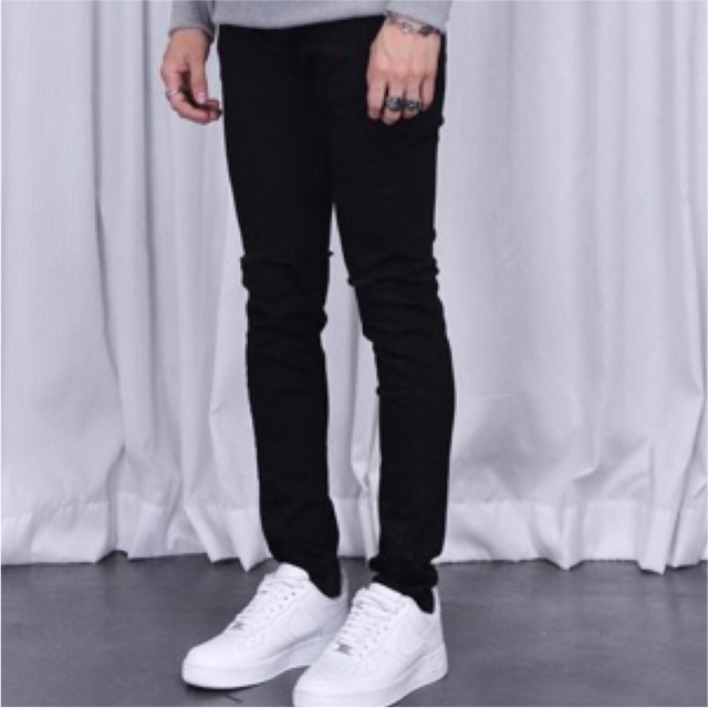 [HCM][Mã FASHIONHOT27 giảm 10K]Quần Jeans Đen Trơn - Rách Gối