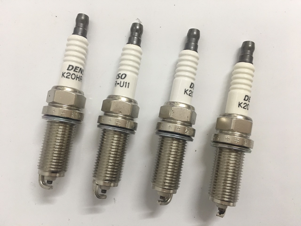 Bugi/Buri Đánh Lửa Denso Fortuner (K20Hr-U11) Innova 2.0 Mã 90919 - 01235