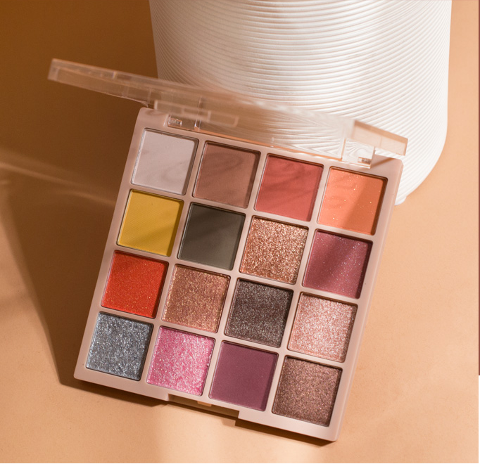 Phấn mắt TUTU KAQI COLOR