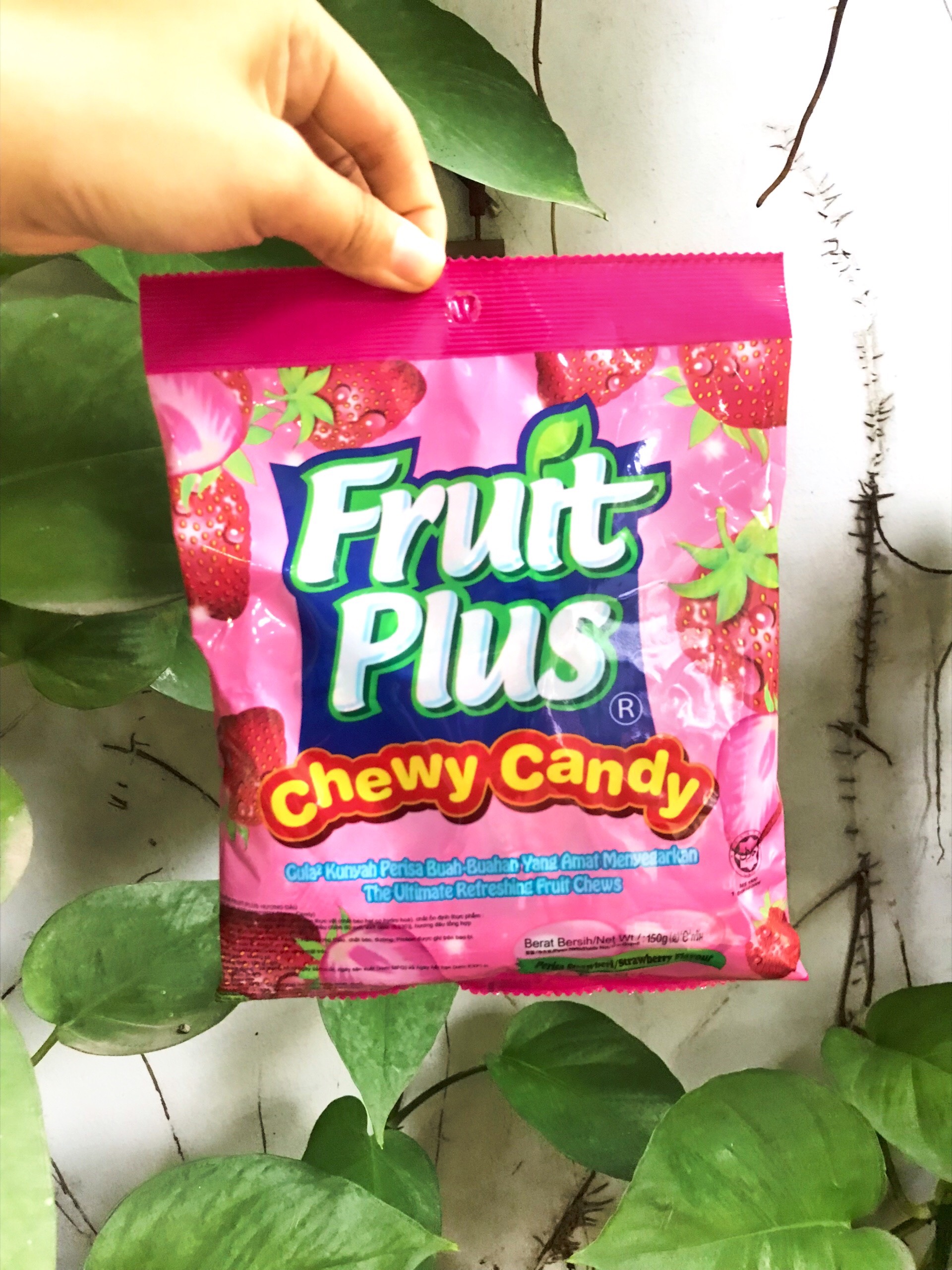 Kẹo Mềm Fruit Plus Hương Dâu Chewy Candy (Gói 150g)